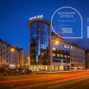 4* מלון Park By Radisson